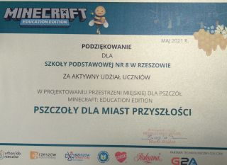 Marlena Szostek z klasy 4b - projektowanie miasta w Minecraft